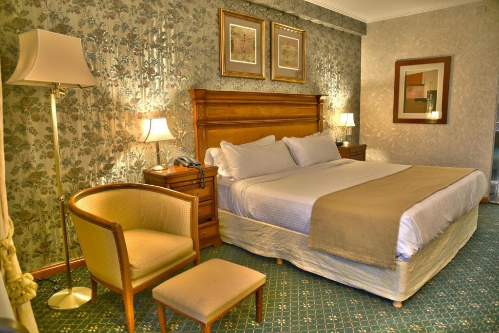 InterTower Hotel — 4