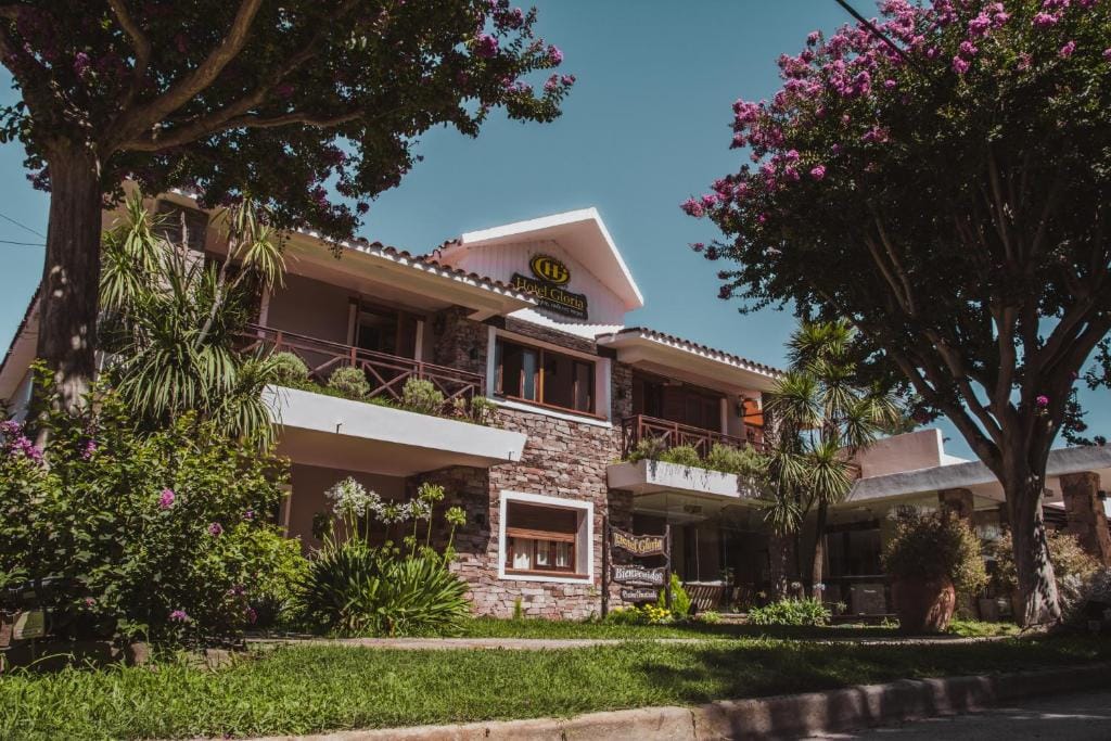 Hotel Gloria — 1
