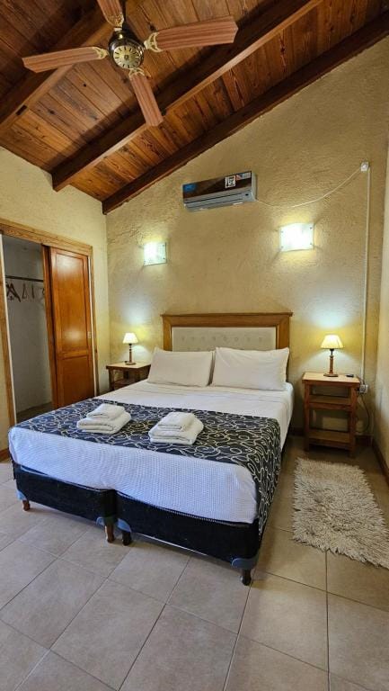 La Reina Hotel — 2