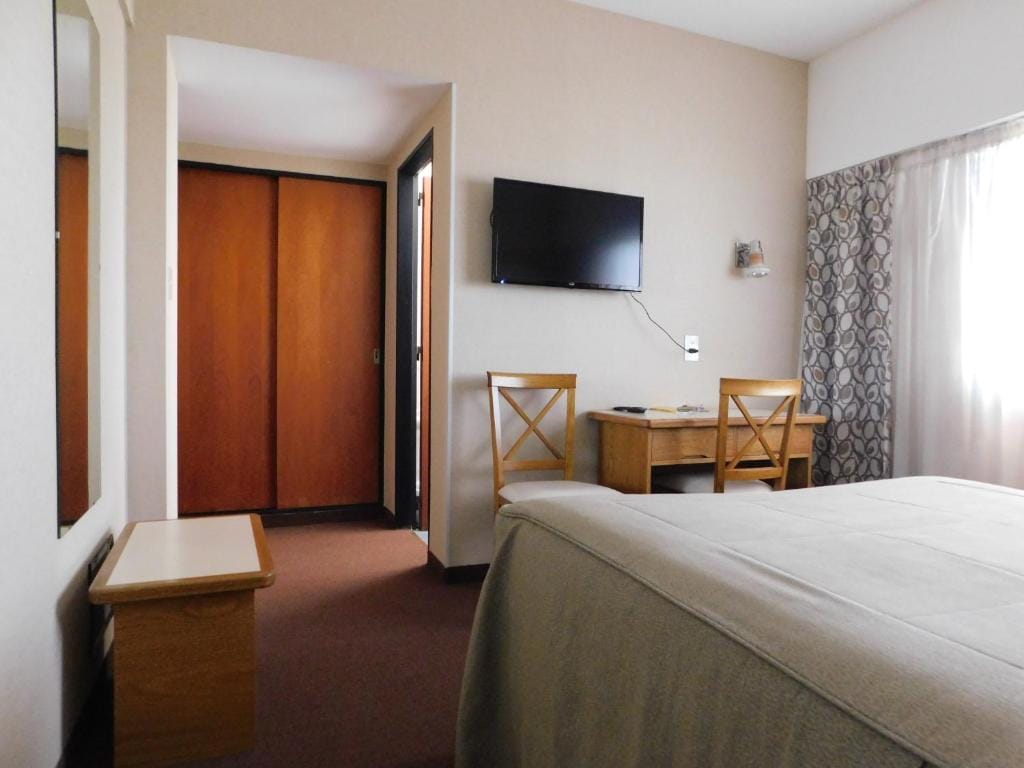Hotel Libertador — 5