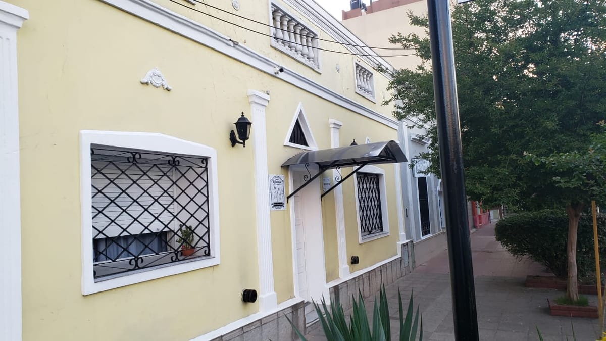 Hotel El Colonial - Morón