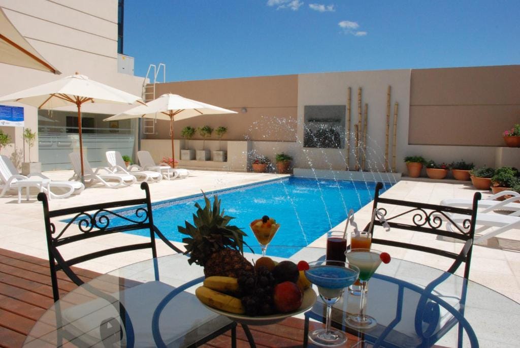 Howard Johnson Villa María Hotel y Casino — 3